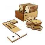 DOMINO SET